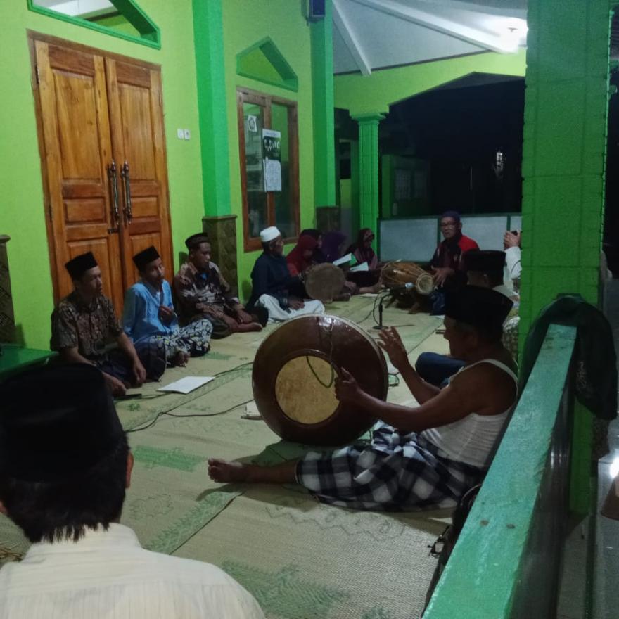 Rutinan Shalawat, Ajang Mendekatkan Diri Pada Ilahi dan Silaturrahmi